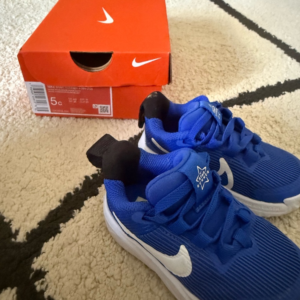 Nike Toddler Blue Star Runners